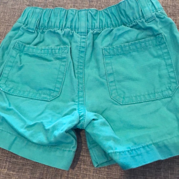Shorts - Picture 3 of 8